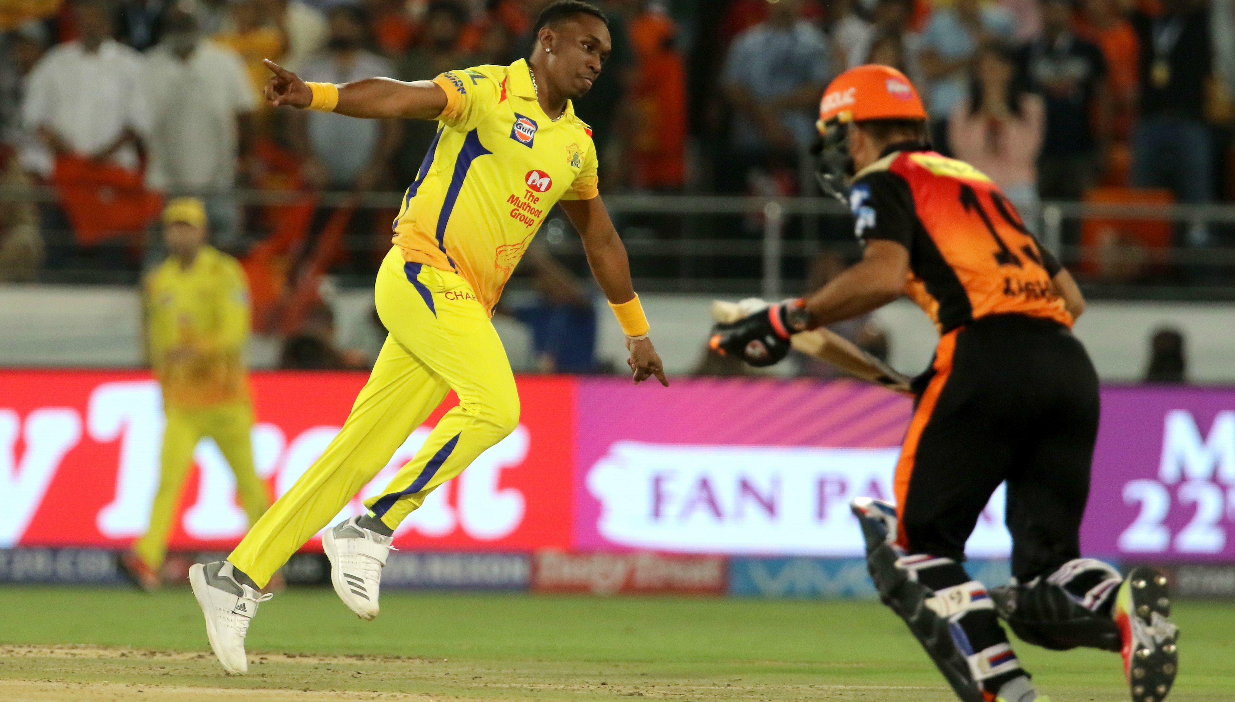 dwayne bravo bowled the super kings to victory