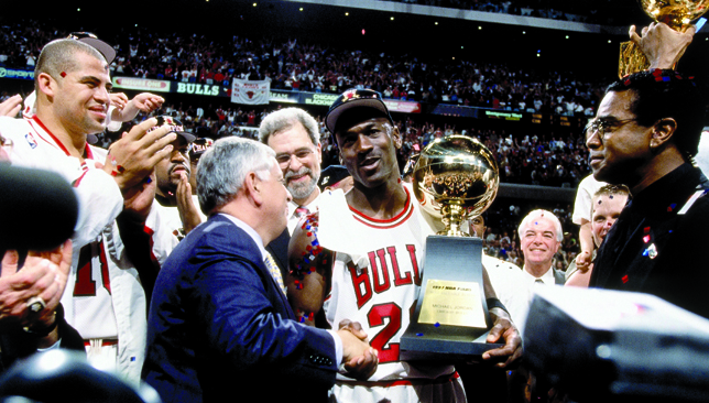 Jordan: Winning 6th NBA Title With Bulls Was 'Trying Year', Chicago News