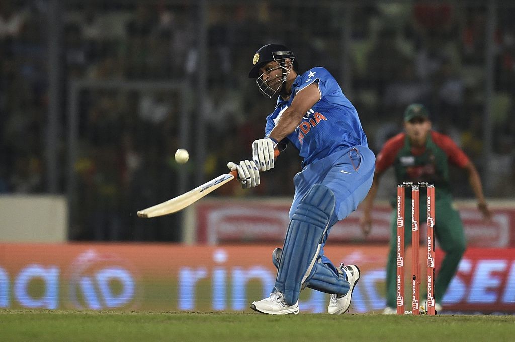 Dhoni's unbeaten 20 off just 6 balls was the catalyst to India's victory.