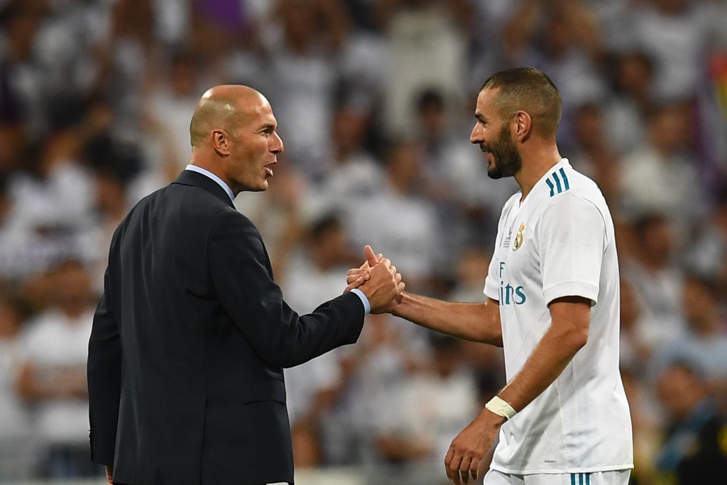 Zidane congratulates Benzema