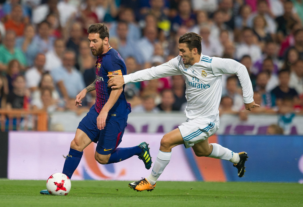Messi is chased down by Kovacic