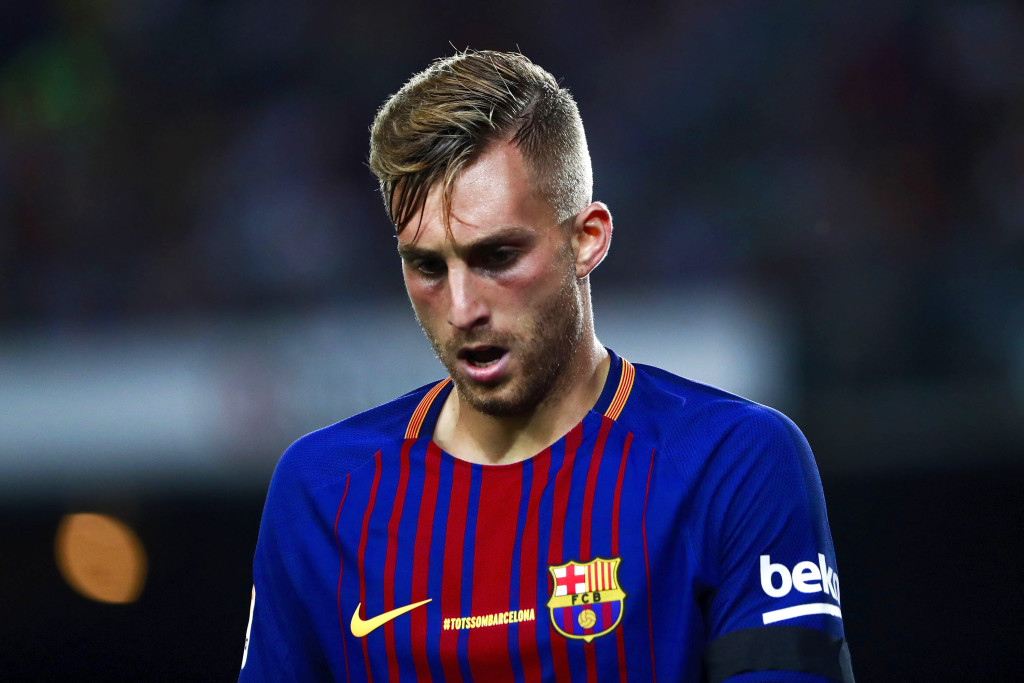 BARCELONA, SPAIN - AUGUST 20: Gerard Deulofeu of FC Barcelona gestures during the La Liga match between FC Barcelona and Real Betis Balompie at Camp Nou stadium on August 20, 2017 in Barcelona, Spain. (Photo by Gonzalo Arroyo Moreno/Getty Images)