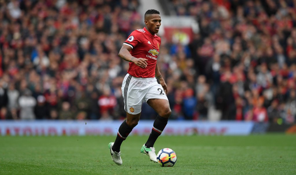 MANCHESTER, ENGLAND - SEPTEMBER 17: Manchester United player Antonio Valencia in action during the Premier League match between Manchester United and Everton at Old Trafford on September 17, 2017 in Manchester, England. (Photo by Stu Forster/Getty Images)