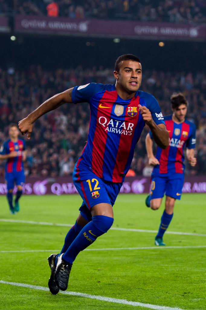 BARCELONA, SPAIN - OCTOBER 29: Rafinha of FC Barcelona celebrates after scoring the opening goal during the La Liga match between FC Barcelona and Granada CF at Camp Nou stadium on October 29, 2016 in Barcelona, Spain. (Photo by Alex Caparros/Getty Images)