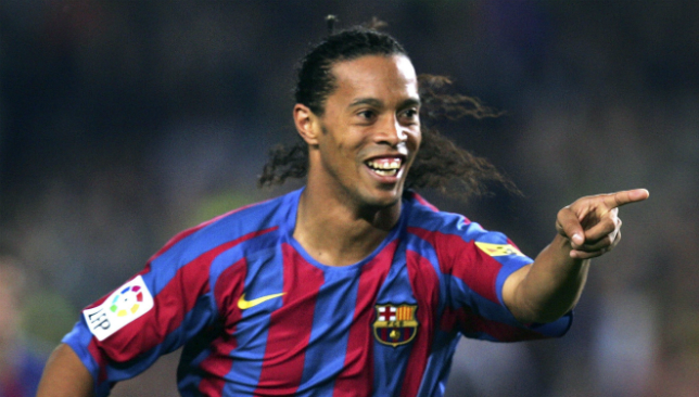 Ronaldinho Retires Lionel Messi Neymar And Kaka Pay Tribute To