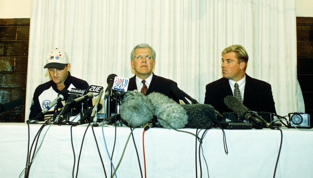 Waugh and Warne at a press conference in 1998 admitting their dealing with a bookie.