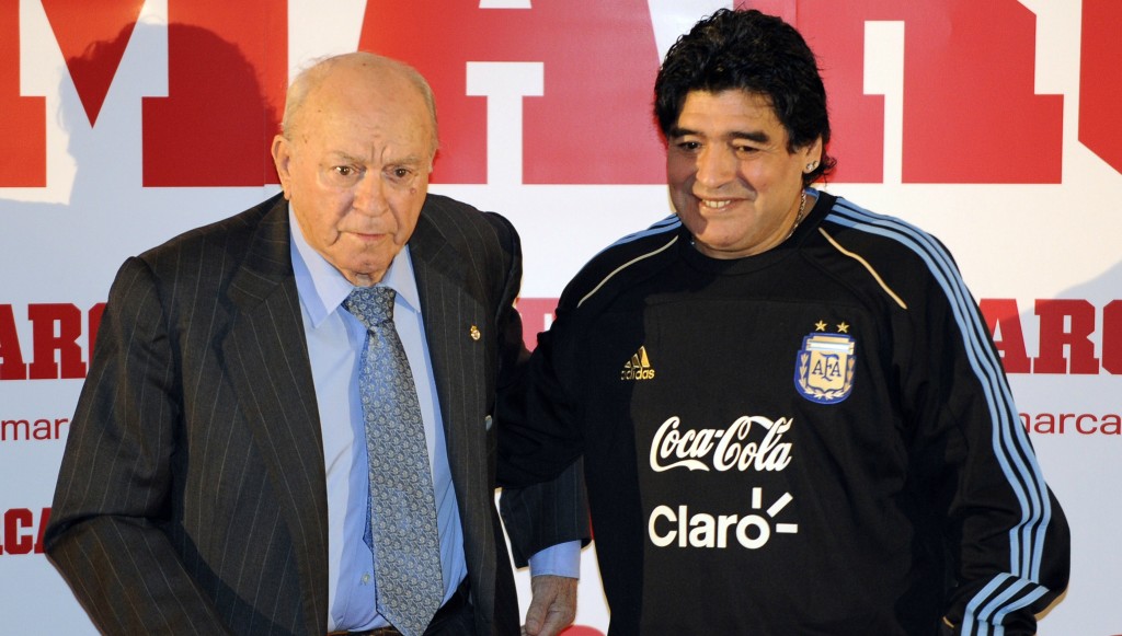 Real legend Alfredo Di Stefano with Diego Maradona.