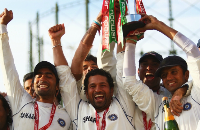Only Karthik (l) remains from India's victorious 2007 squad.