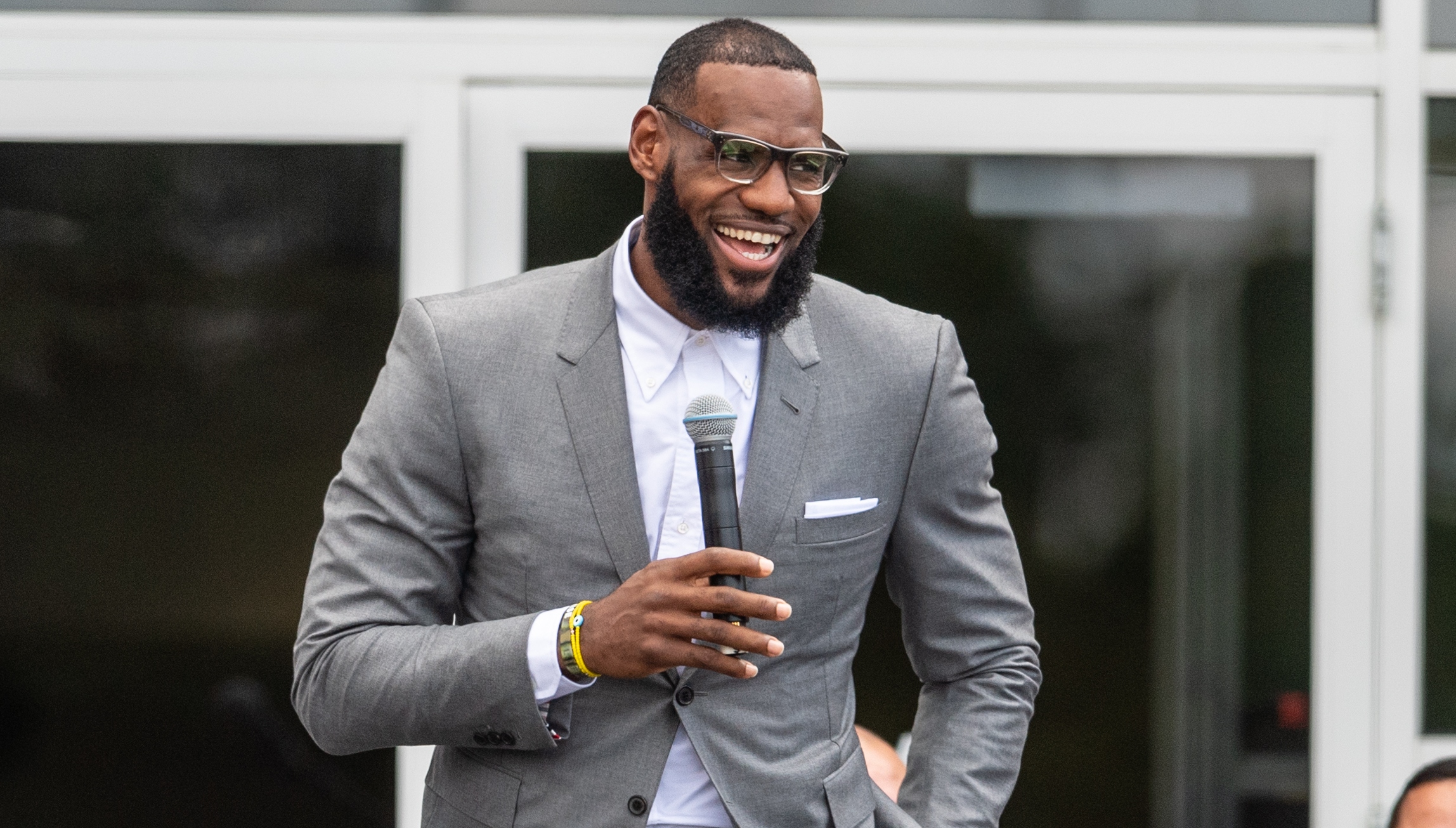 Nba News Lebron James I Promise School Another Reminder That He Is Much More Than An Athlete Sport360 News