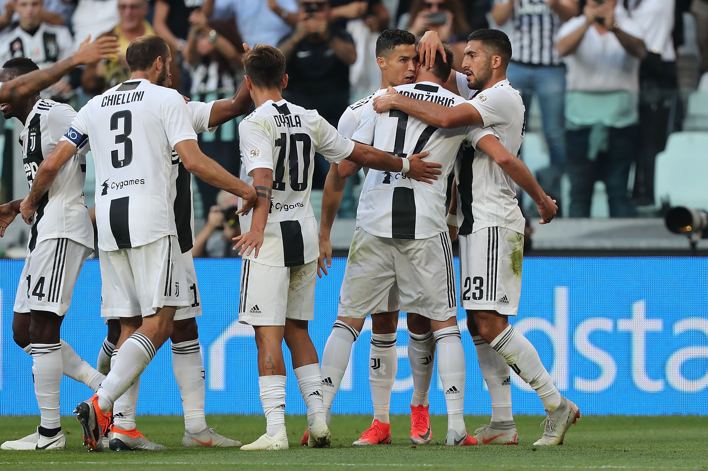 Juventus Have Form On Their Side As They Host Man United In