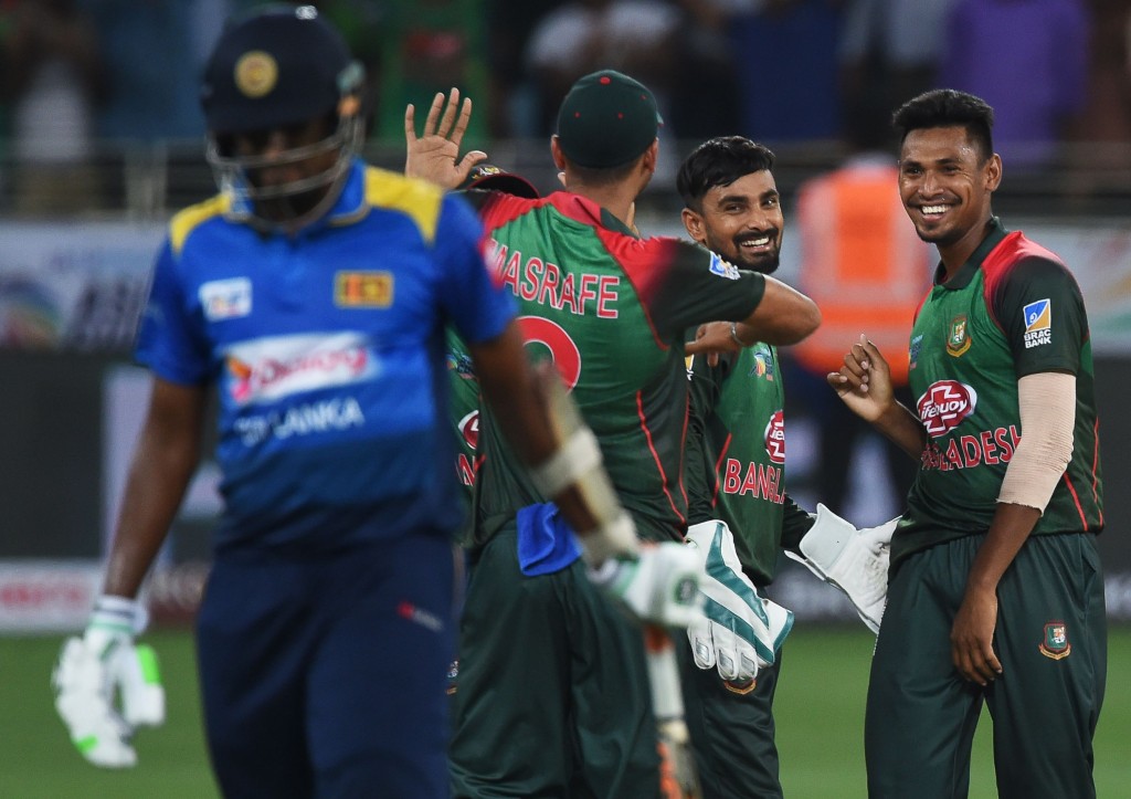 Falling like nine-pins: Sri Lanka's batting order.