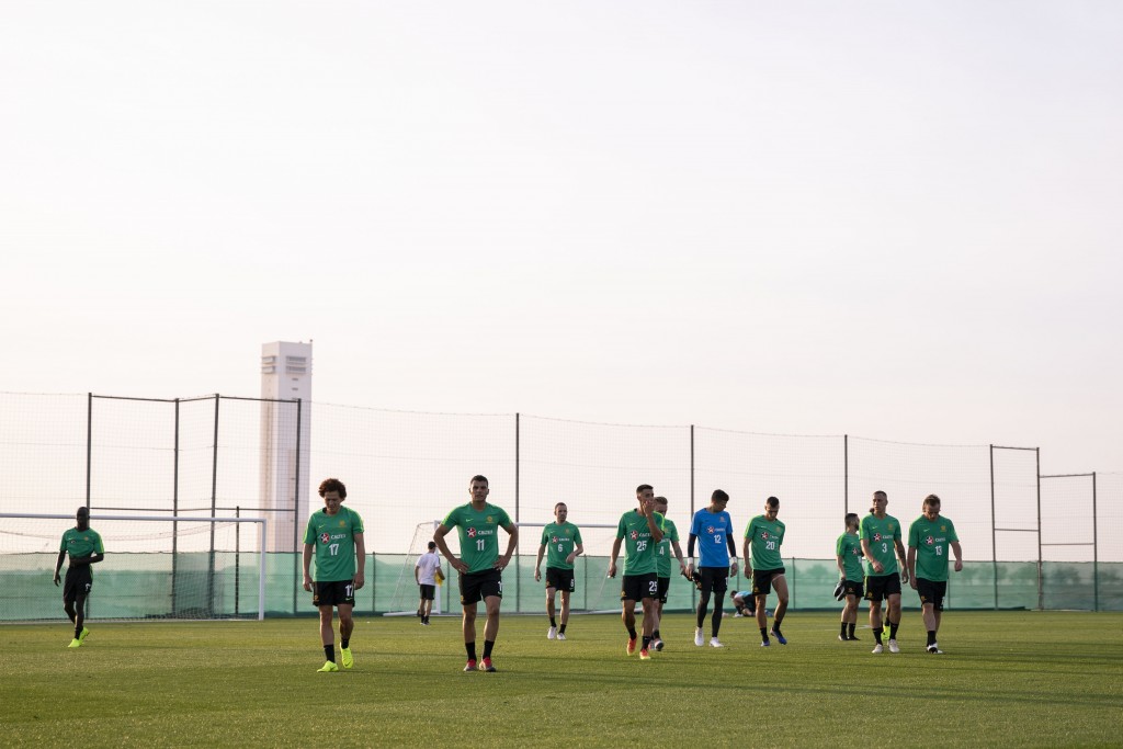 Socceroos are being put through their paces at Jebel Ali Shooting Club (Tristan Furney/FFA).