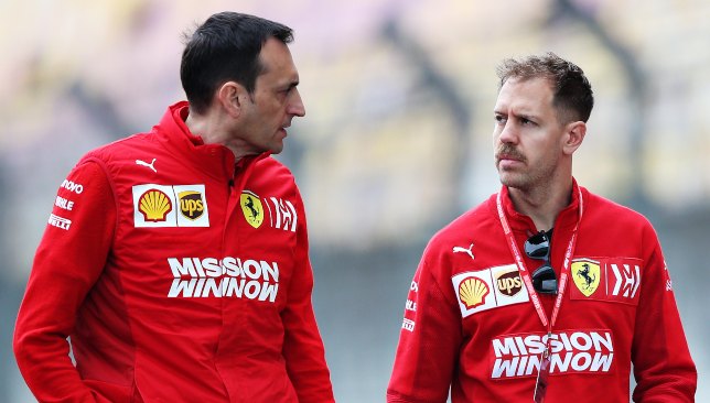 Vettel (r) will start in third place in the Shanghai GP.