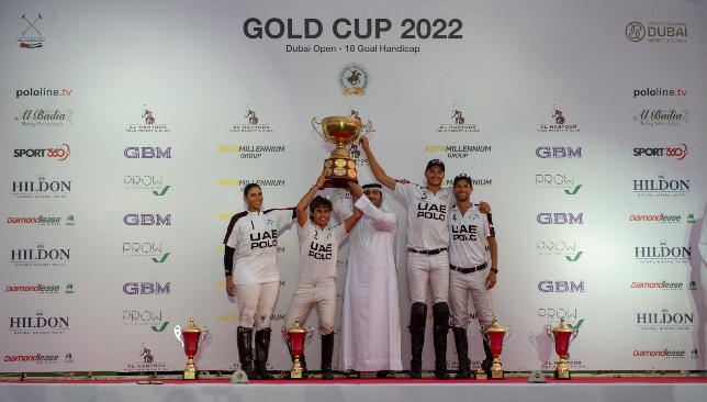 يستمتع بولو الإمارات بفوزه ببطولة كأس دبي الذهبية المفتوحة 2022